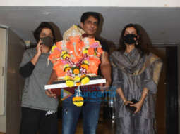 Photos: Sonu Sood for Ganpati Visarjan