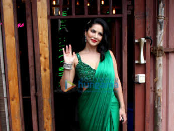 Photos: Sunny Leone spotted at shoot location in Versova