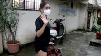 Spotted: Sanya Malhotra at Kromakay Salon in Juhu, Mumbai