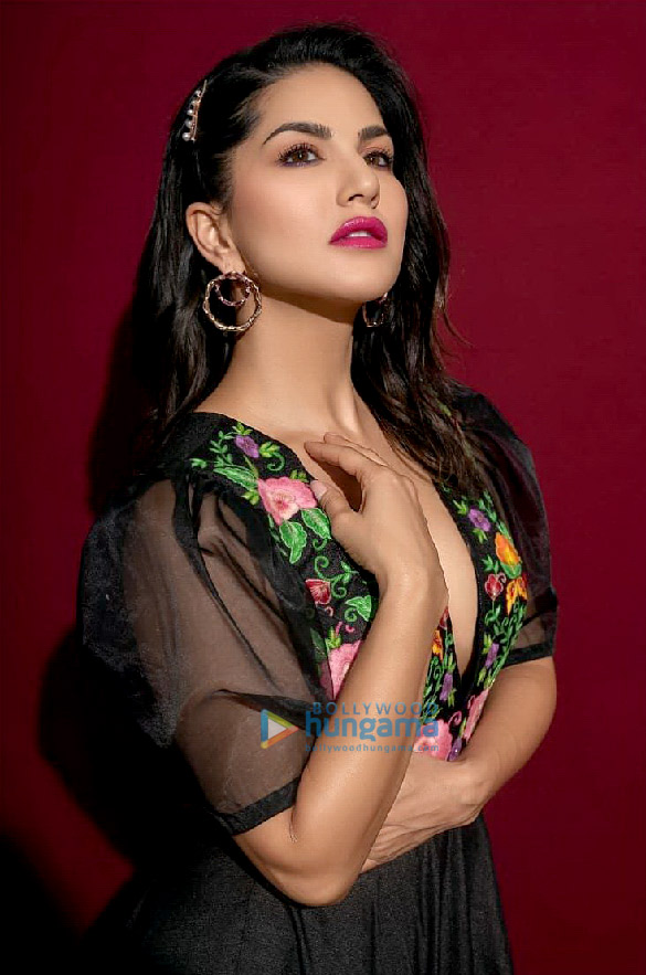 sunny leone 15 2