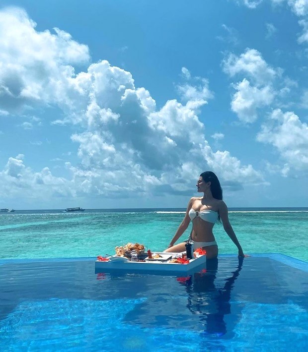 Amyra Dastur turns up the heat in blue bikini enjoying her floating breakfast during her vacation to the Maldives