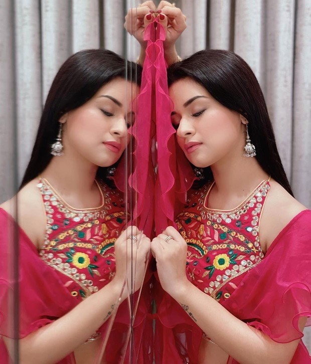Avneet Kaur slays in a gorgeous ethnic co-ord set Avneet Kaur slays in a gorgeous ethnic co-ord set