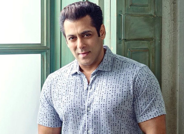 Bigg Boss 15 Salman Khan grooves to 'Jungle Hai Aadhi Raat Hai' in the new promo, says 'Tiger is back'