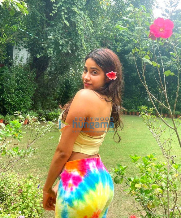 janhvi kapoor2