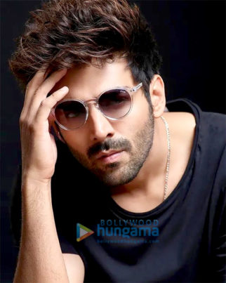 Celeb Photos Of Kartik Aaryan