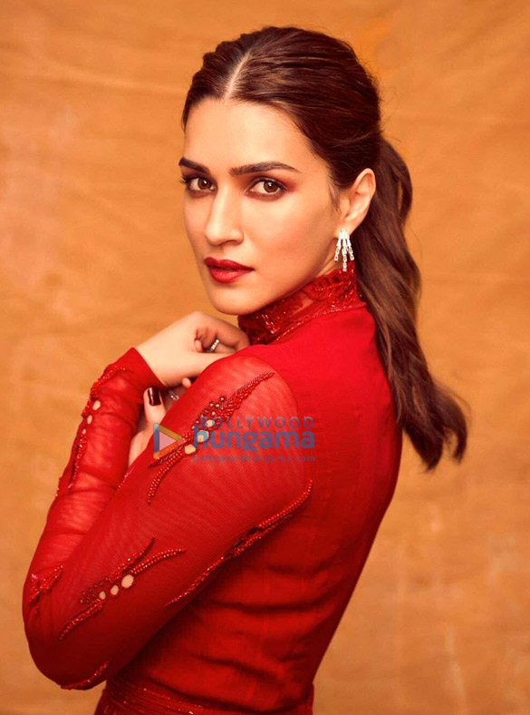 kriti sanon 2 36
