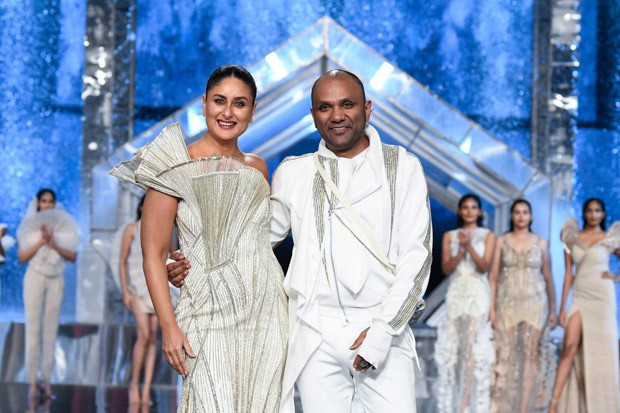 Lakmé Fashion Week: Kareena Kapoor Khan looks stunning as she walks for designer Gaurav Gupta at the finale