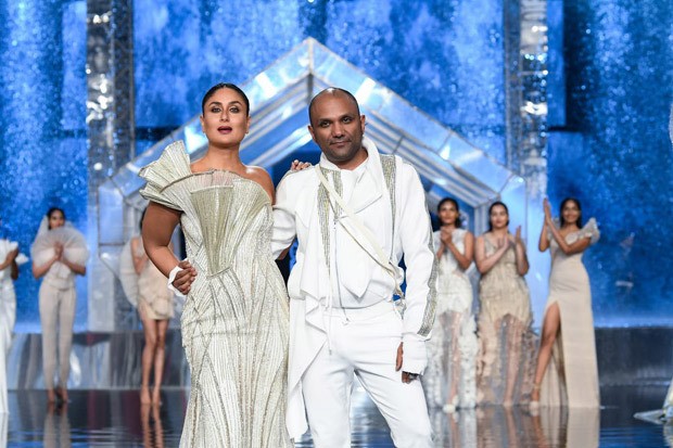 Lakmé Fashion Week: Kareena Kapoor Khan looks stunning as she walks for designer Gaurav Gupta at the finale