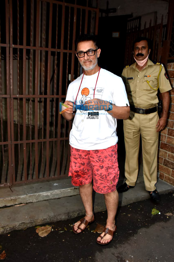 photos aamir khan at shankar mahadevan bandra 2