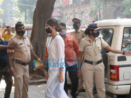 Photos: Ananya Panday with father Chunky Pandey arrives at the NCB Office