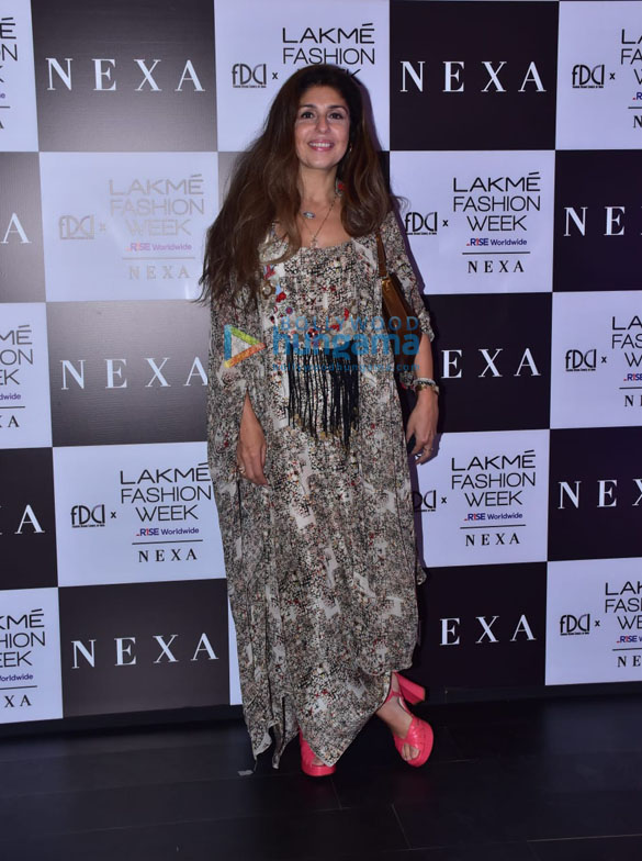 photos anil kapoor manish malhotra and kajal agarwal with her husband walk for anamika khanna at lfw day 3 9