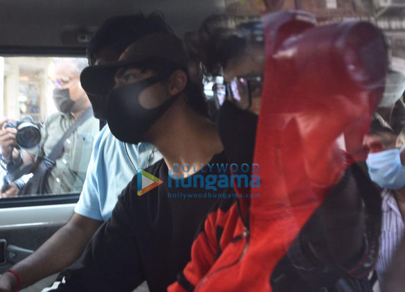 photos aryan khan snapped at ncb office in drug bust case 00 1