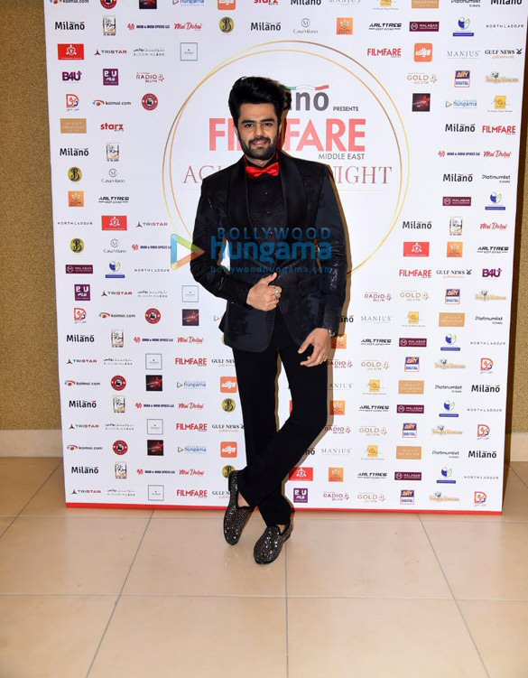 photos celebs grace the milano filmfare achievers night awards in dubai 14