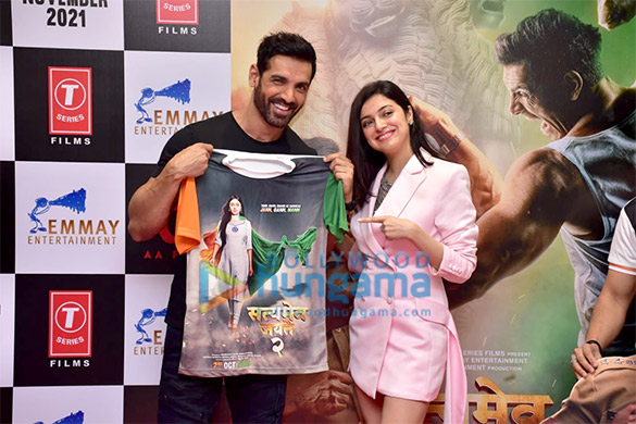 photos john abraham divya khosla kumar and others snapped at the trailer launch of satyameva jayate 2 2