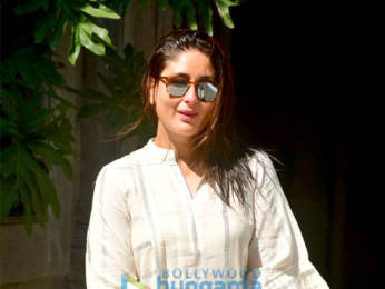 Photos: Kareena Kapoor Khan spotted at her father Randhir Kapoor's house