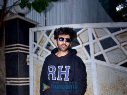 Photos: Kartik Aaryan and Paresh Rawal snapped at Rohit Dhawan’s office in Juhu