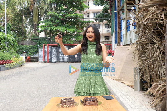 photos rakul preet singh celebrates her birthday at bastian in worli 5