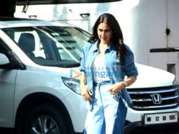 Photos: Sara Ali Khan snapped shooting in Lokhandwala
