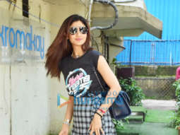 Photos: Shilpa Shetty snapped at Kromakay salon in Juhu