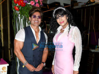 Photos: Suniel Shetty launches Nitrro Bespoke Fitness gym in Powai