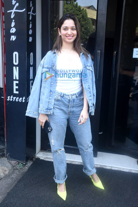 photos tamannaah bhatia spotted at bastian in bandra 2