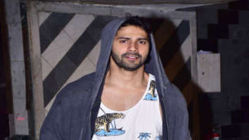 Photos: Varun Dhawan snapped at the gym in Juhu