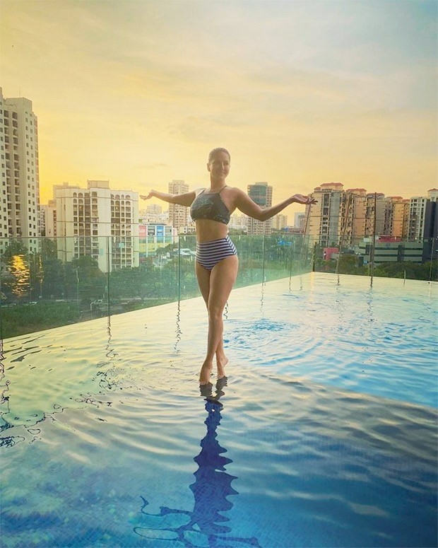 Sunny Leone turns up the heat in a bikini set at her infinity pool in Mumbai