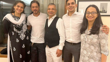 After Aryan Khan gets bail, Shah Rukh Khan is all smiles as he poses with the legal team that represented his son