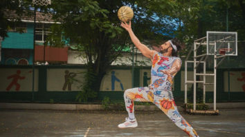 Ranveer Singh gives major fitness motivation flaunting his bulked