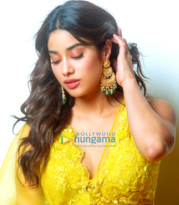 janhvi kapoor 3 38
