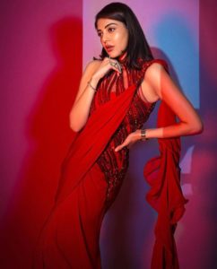 Kajal Ki Sex Video - Kajal Aggarwal serves a jaw dropping look in a bright red saree : Bollywood  News - Bollywood Hungama