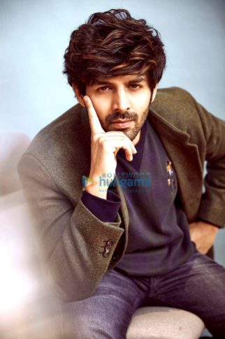 Celeb Photos Of Kartik Aaryan