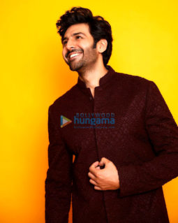 Celeb Photos Of Kartik Aaryan