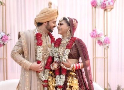 Kundali Bhagya' Actress Shraddha Arya Celebrates '365 Days' Of Love With  Husband Rahul Nagal, See PICS