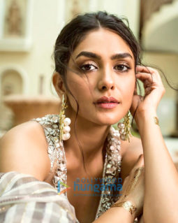 Celebrity Photos of Mrunal Thakur