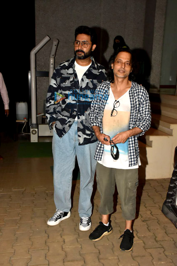 photos abhishek bachchan spotted at red chillies office in khar for his upcoming film bob biswas 4