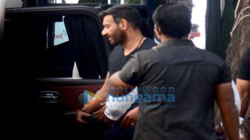 Photos: Ajay Devgn snapped on location  of a shoot in South Mumbai