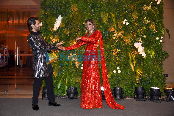 photos celebs grace anushka ranjan and aditya seals sangeet ceremony2 2