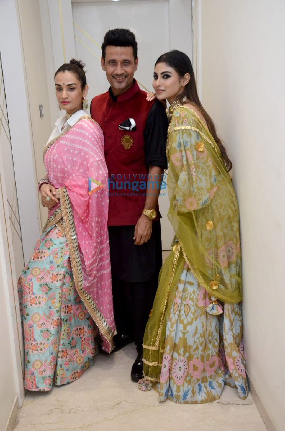 photos celebs grace meet bros diwali bash 8