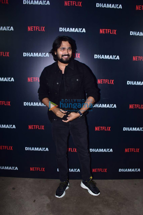 photos celebs grace the special screening of dhamaka 025 9