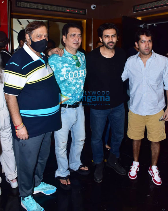 Photos: Celebs grace the special screening of Sooryavanshi hosted by Sajid Nadiadwala at PVR Juhu Photos: Celebs grace the special screening of Sooryavanshi hosted by Sajid Nadiadwala at PVR Juhu