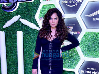 Photos: Farhan Akhtar, Richa Chadda, Vivek Oberoi and others snapped at Inside Edge Season 3 trailer launch
