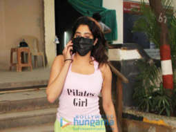 Photos: Janhvi Kapoor, Sara Ali Khan, Khushi Kapoor and Pooja Hegde spotted at the gym