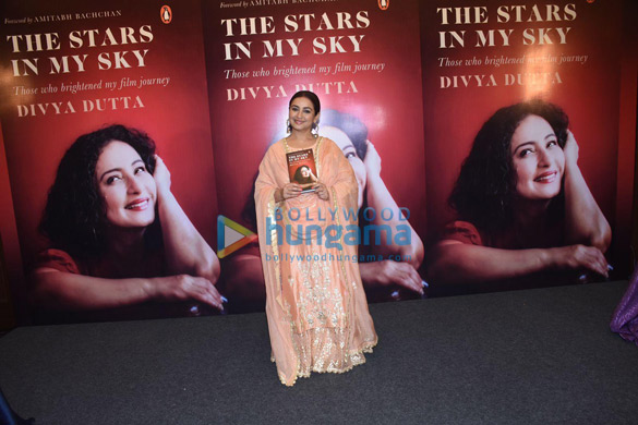 photos javed akhtar shabana azmi rakeysh omprakash mehra and others attend divya duttas book launch event 5