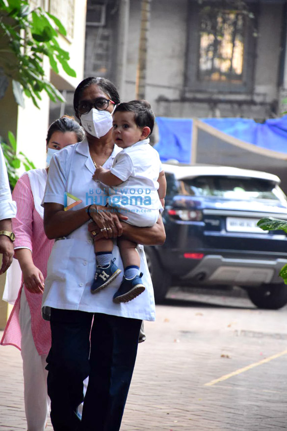 photos jehangir ali khan spotted at bandra 3
