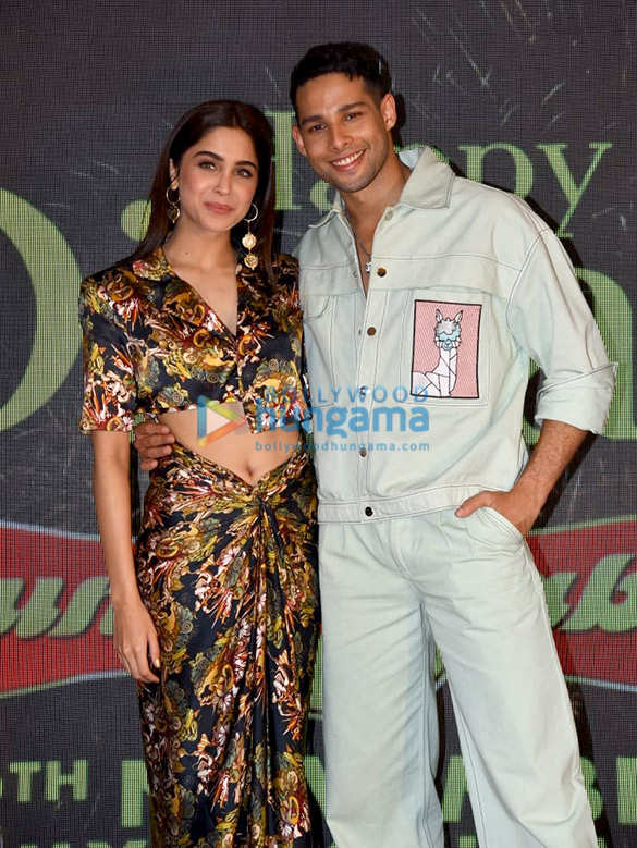 photos siddhant chaturvedi and sharvari wagh grace the song launch of luv ju from bunty aur babli 2 8