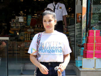 Photos: Sunny Leone spotted at Food Hall