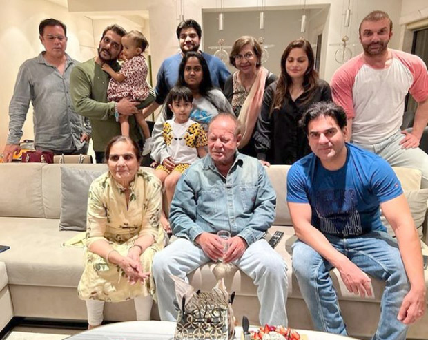 Salman Khan holds niece Ayat, poses with Helen, Salma Khan and others at Salim Khan’s birthday party; see photo