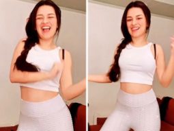 Social media star Avneet Kaur dances after morning coffee- WATCH