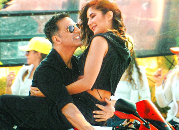 Sooryavanshi Box Office Akshay Kumar starrer earns Rs. 6.83 crore on the second Friday; total collections at Rs. 127.49 crore Sooryavanshi Box Office Akshay Kumar starrer earns Rs. 6.83 crore on the second Friday; total collections at Rs. 127.49 crore